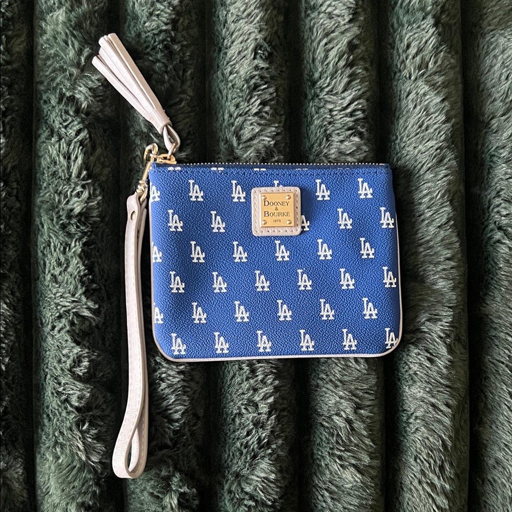 Dooney & Bourke Blue and White LA Wristlet